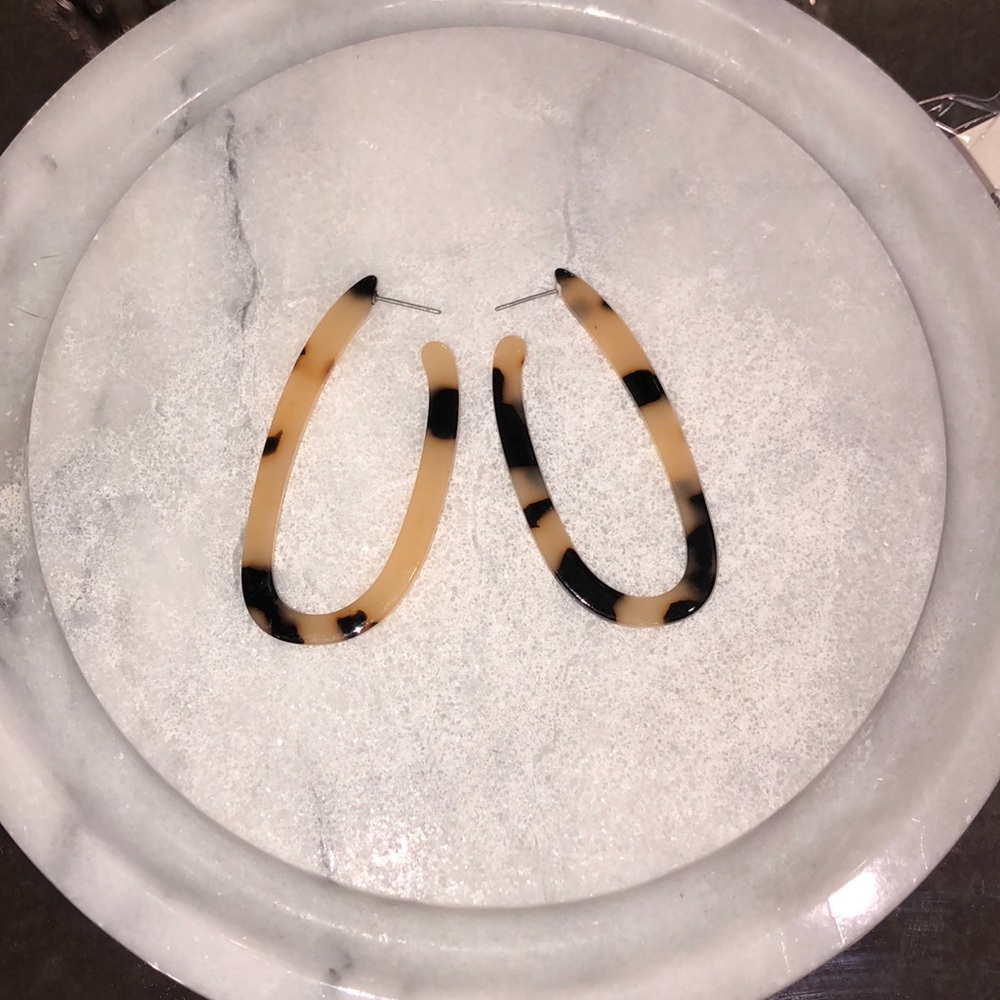 5/$25 Long Tortoise Earrings